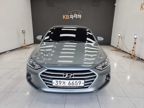 Hyundai AVANTE 1.6 GDI Value Plus — пробег 88 400 км — фото 3 из 5