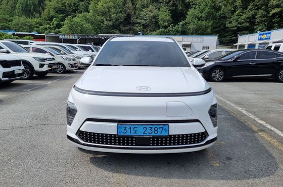 Hyundai Kona Long Range Inspiration — пробег 25 803 км — фото 2 из 5
