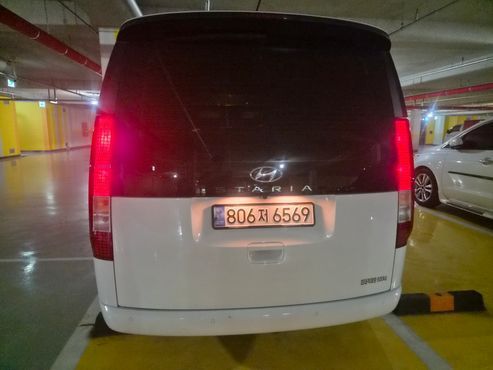 Hyundai Staria Cargo 5-Seater Modern — пробег 124 000 км — фото 4 из 5