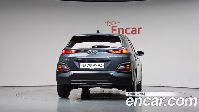 Hyundai Kona из Кореи Encar