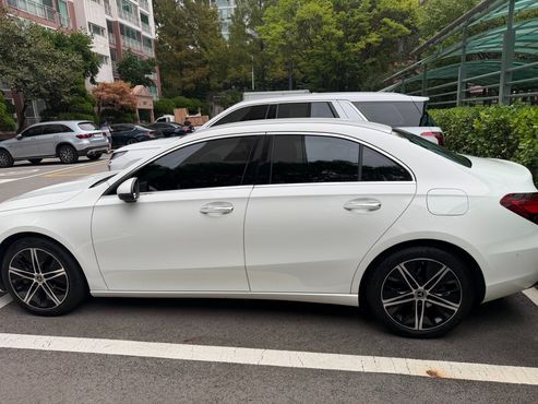 Mercedes-Benz A-Class A220 Sedan — пробег 17 000 км — фото 4 из 5