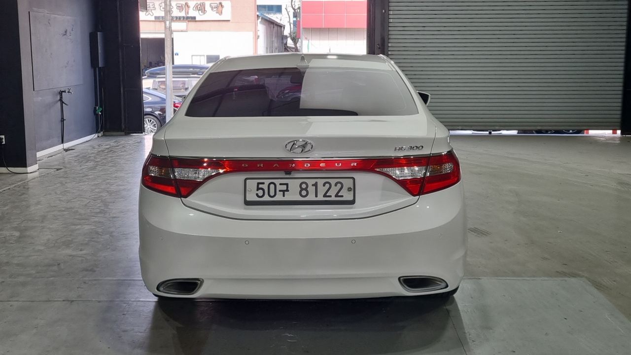Hyundai Grandeur LPG HG300 Premium — пробег 133 896 км — фото 4 из 5