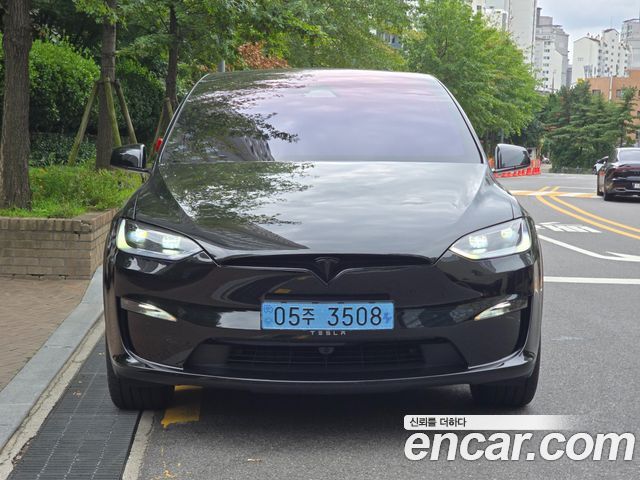 Tesla Model X Plaid — пробег 260 км — фото 2 из 5