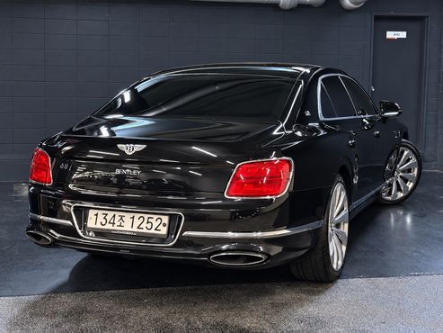 Bentley Flying Spur 6.0 — пробег 41 505 км — фото 4 из 5
