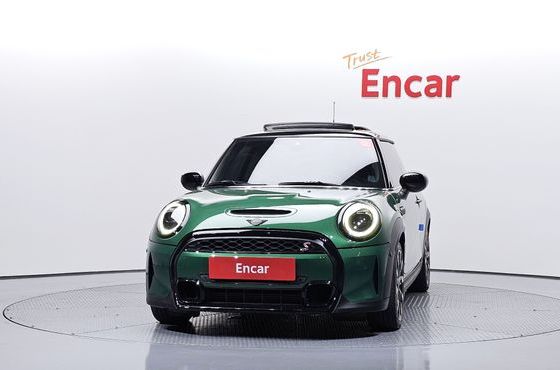 Mini Cooper Classic Third Generation — пробег 39 602 км — фото 3 из 5