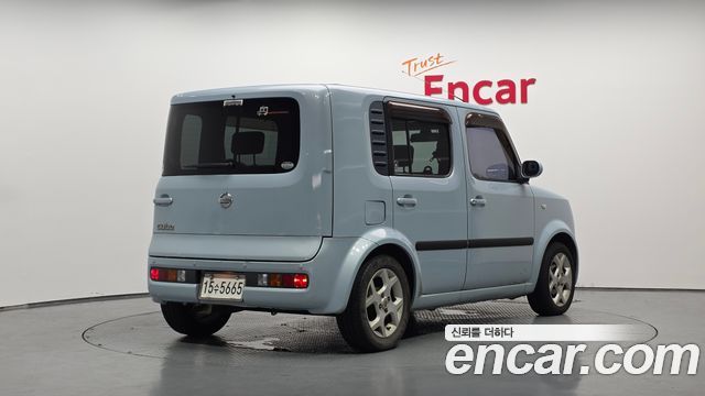 Nissan Cube из Кореи Encar