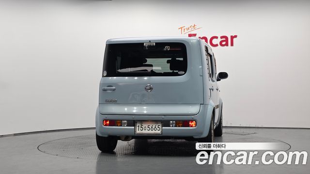 Nissan Cube из Кореи Encar