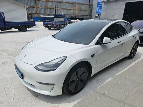 Tesla Model 3 Long Range AWD — пробег 108 660 км — фото 2 из 5