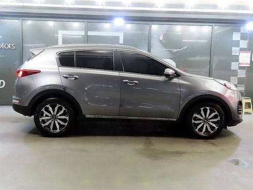 Kia Sportage Diesel 1.7 2wd Noblesse — пробег 200 041 км — фото 3 из 5