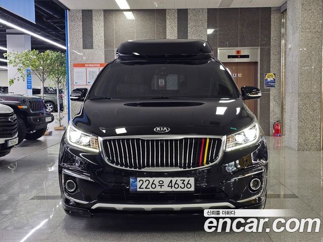 Kia Carnival из Кореи Encar