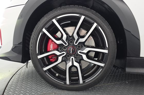 Mini Cooper JCW — пробег 9 888 км — фото 5 из 5