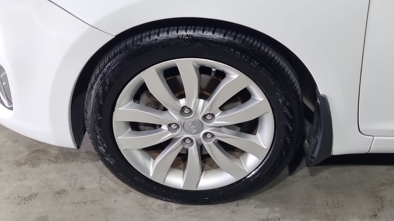 Kia Carens из Кореи Encar
