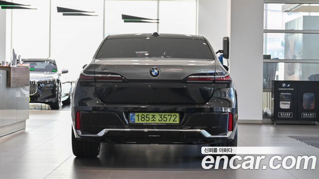 BMW 7-Series из Кореи Encar