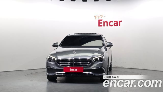 Mercedes-Benz E-Class из Кореи Encar