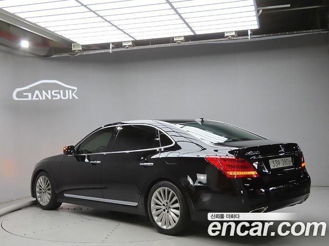Hyundai Equus из Кореи Encar