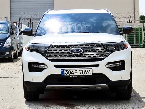 Ford Explorer 2.3 LimIted 4WD — пробег 13 777 км — фото 1 из 5