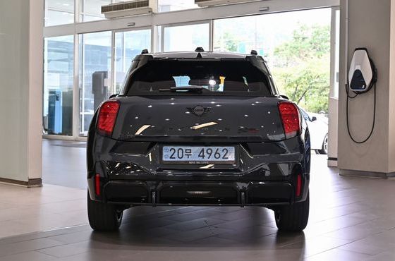 Mini Aceman JCW — пробег 6 257 км — фото 4 из 5