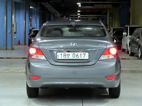 Hyundai Accent 1.4 VVT Luxury — пробег 142 516 км — фото 3 из 5