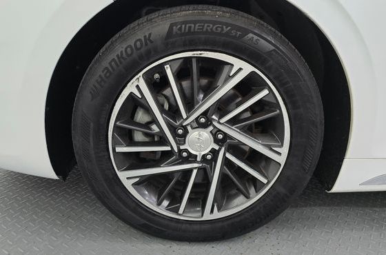 Hyundai Grandeur 3.0 LPi Rent Car Premium — пробег 170 768 км — фото 5 из 5