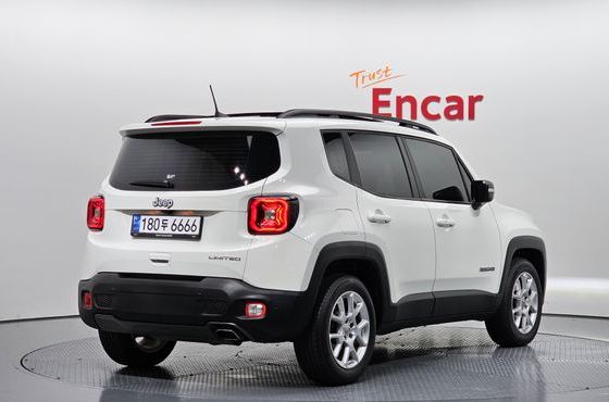 Jeep Renegade 2.4 Limited — пробег 41 346 км — фото 2 из 5