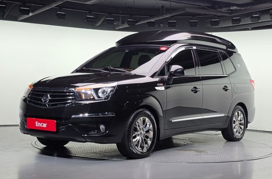 Ssangyong KORANDO 4WD Chateau 9-seater High-roof — пробег 148 565 км — фото 1 из 5