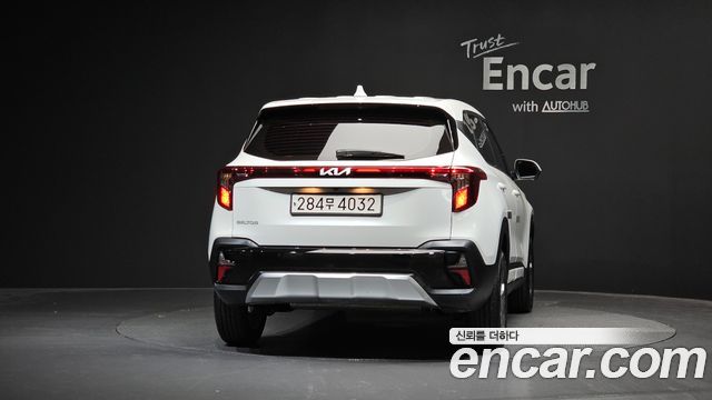 Kia Seltos из Кореи Encar
