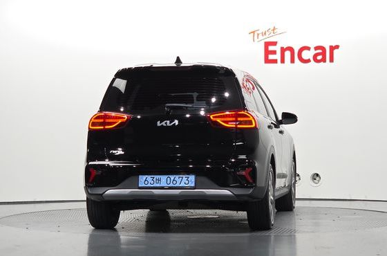 Kia Niro Air — пробег 60 868 км — фото 4 из 5