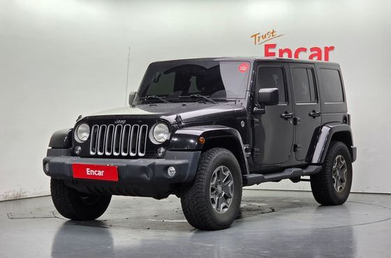 Jeep Wrangler 3.6 Sahara 4Door — пробег 76 910 км — фото 1 из 5