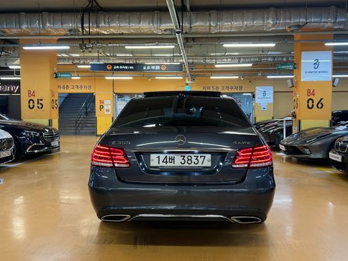 Mercedes-Benz E-Class E350 4MATIC Avantgarde — пробег 142 841 км — фото 4 из 5