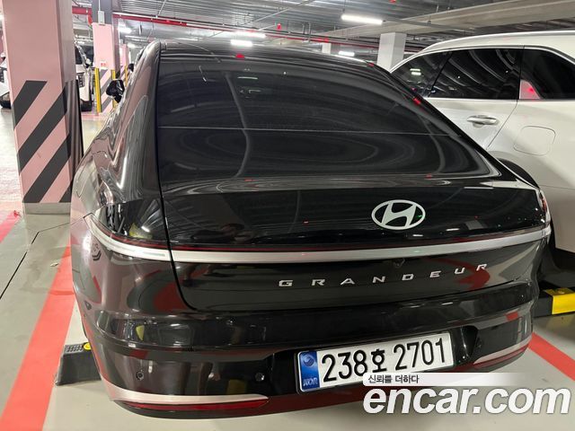 Hyundai Grandeur 2.5 Gasoline  2WD Caligraphy — пробег 179 км — фото 2 из 5