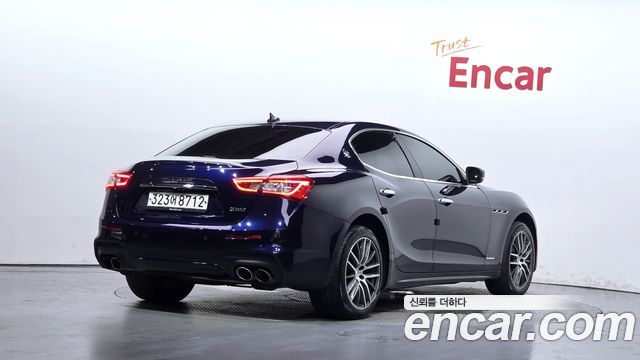 Maserati Ghibli из Кореи Encar