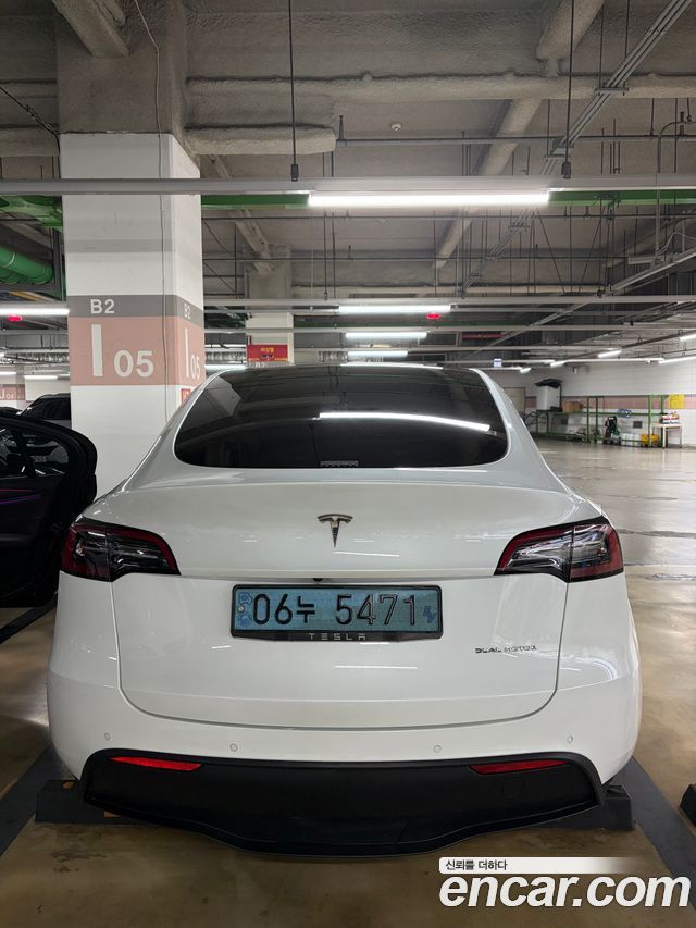 Tesla Model Y Long Range AWD — пробег 156 311 км — фото 2 из 5