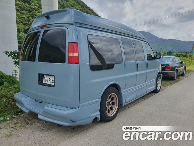 Chevrolet Express Van 5.3 — пробег 234 601 км — фото 2 из 5