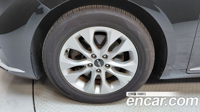 Kia K8 из Кореи Encar