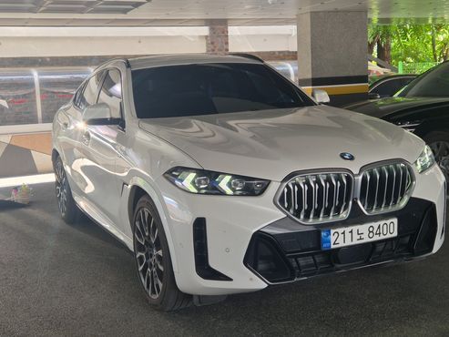 BMW X6 xDrive40i M Sport — пробег 46 494 км — фото 2 из 5