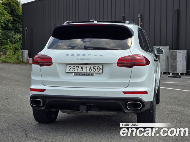 Porsche Cayenne 3.6 Platium Edition 958 — пробег 180 000 км — фото 2 из 5