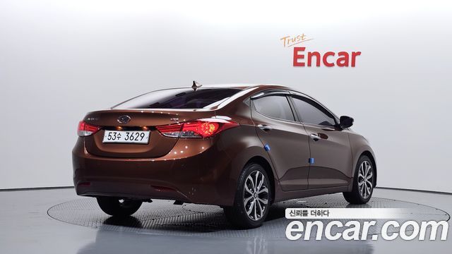 Hyundai AVANTE из Кореи Encar