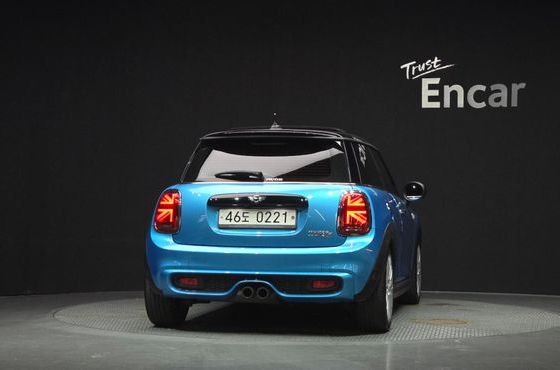 Mini Cooper Standard Third Generation — пробег 91 130 км — фото 4 из 5