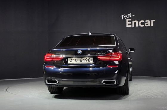 BMW 7-Series 740Ld xDrive M Sport — пробег 110 914 км — фото 4 из 5