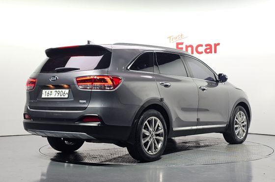Kia Sorento Diesel 2.0 2WD Prestige — пробег 195 114 км — фото 2 из 5