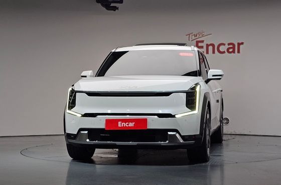 Kia EV9 Long Range 4WD Earth — пробег 46 879 км — фото 3 из 5