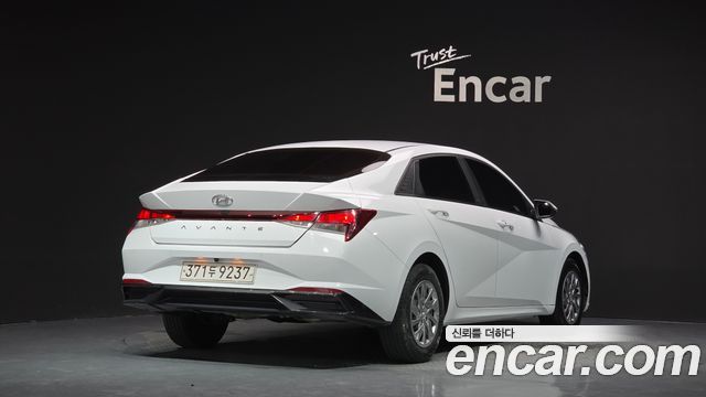 Hyundai AVANTE из Кореи Encar