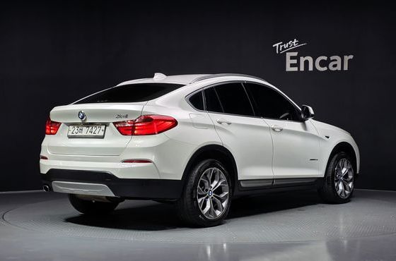 BMW X4 xDrive20d — пробег 165 575 км — фото 2 из 5