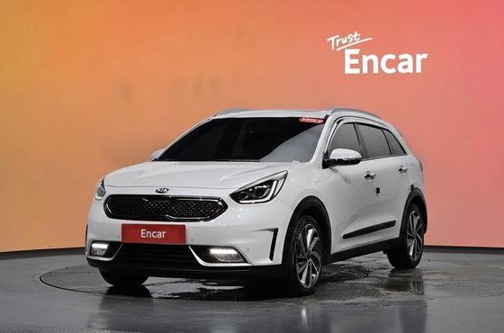 Kia Niro Noblesse — пробег 117 906 км — фото 1 из 5