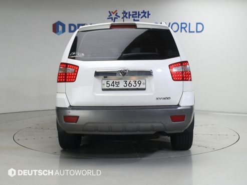 Kia Mohave 2WD KV 300 High-Deluxe — пробег 187 000 км — фото 4 из 5