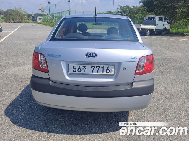 Kia pride 4DR 1.4 DOHC LX — пробег 65 900 км — фото 4 из 5