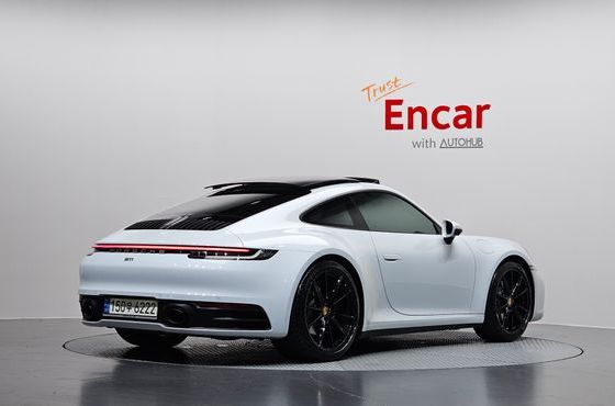 Porsche 911 Carrera — пробег 30 751 км — фото 2 из 5