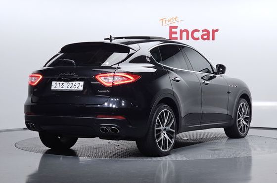 Maserati Levante 3.0 Diesel AWD — пробег 115 319 км — фото 2 из 5