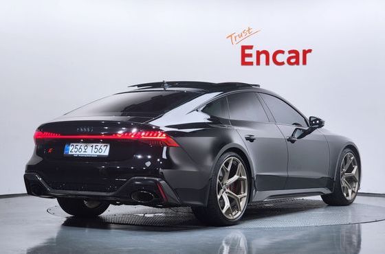 Audi RS7 4.0 TFSI Quattro Performance — пробег 7 599 км — фото 2 из 5