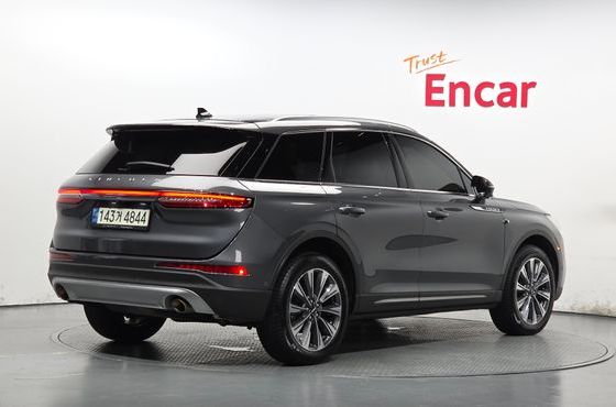 Lincoln Corsair 2.0 Reserve AWD — пробег 77 330 км — фото 2 из 5